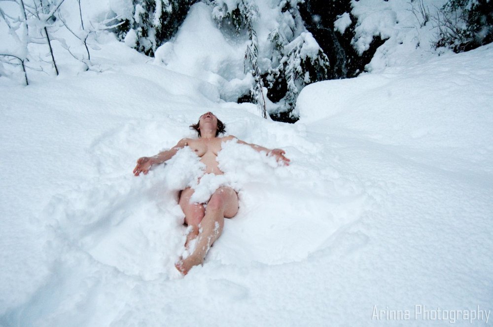 Erotic Cinema Snow Extreme