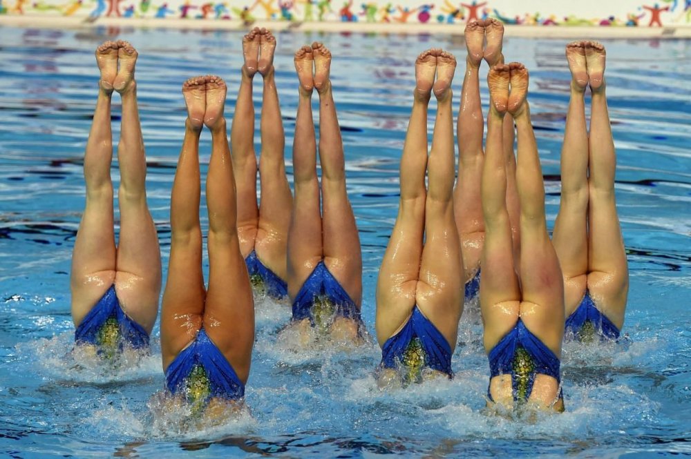 Synchronous swimming girl