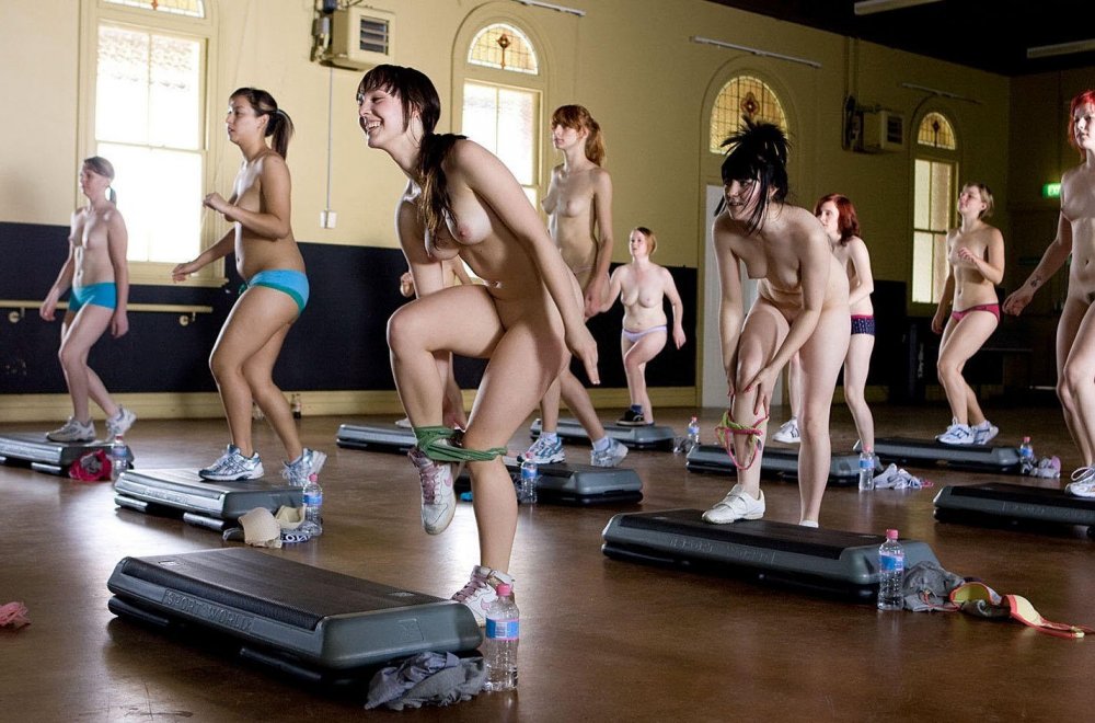 Anal fuck in the gym of young