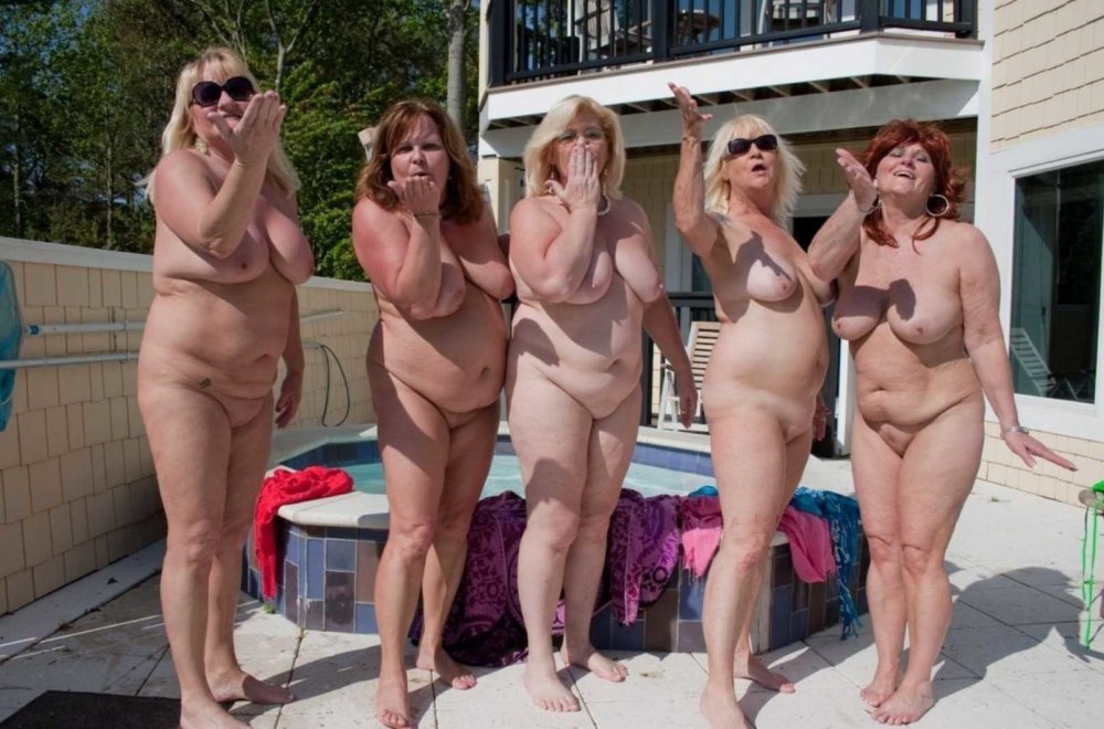 Chubby Wife Beach Private XXX