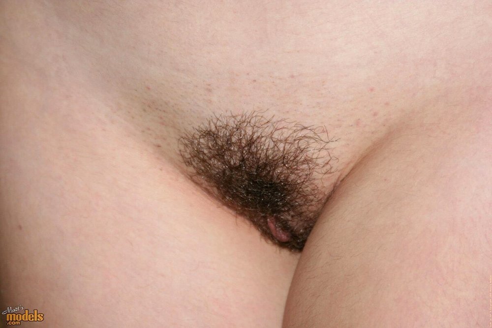 Blonde hair on the pubis in girls