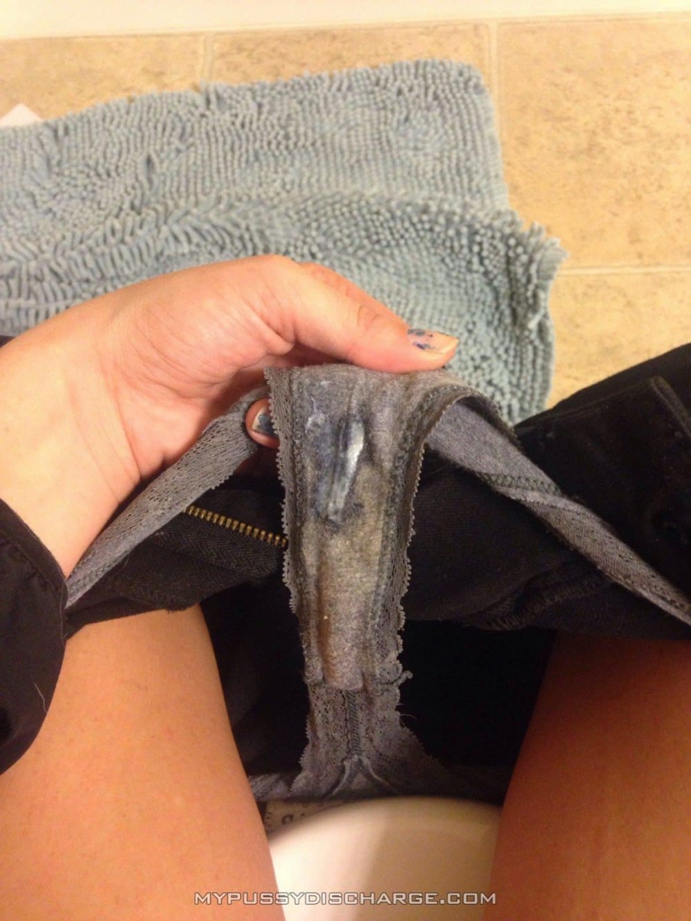 Panties inside Nosheny