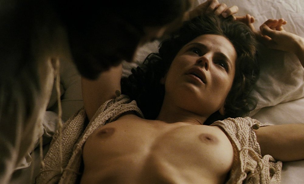Actress Elena Anaya Nu