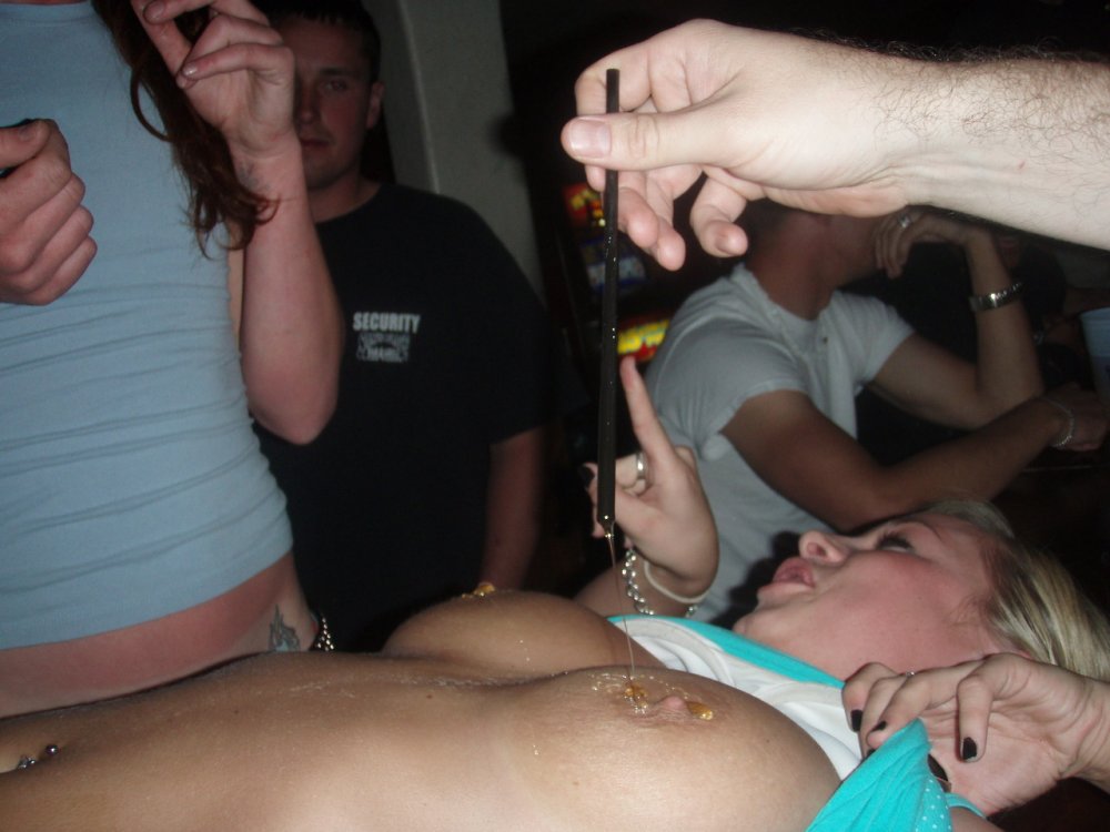 Mockery of drunk girl