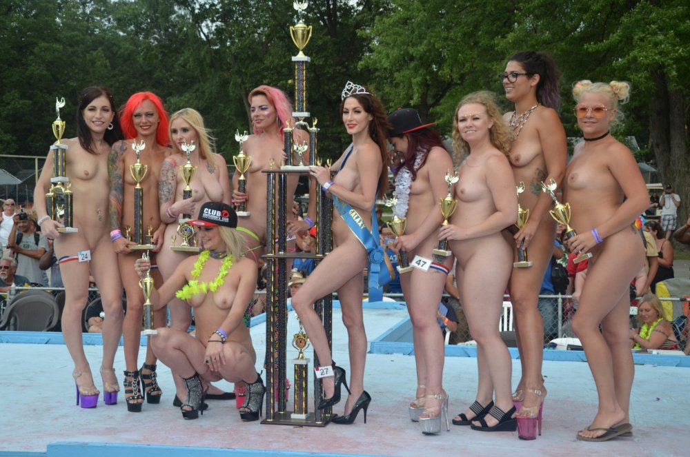 Competition of beauty naked