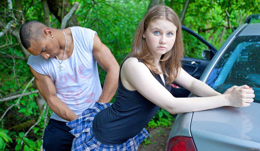 Milla Vincent Oksana Okladnikova