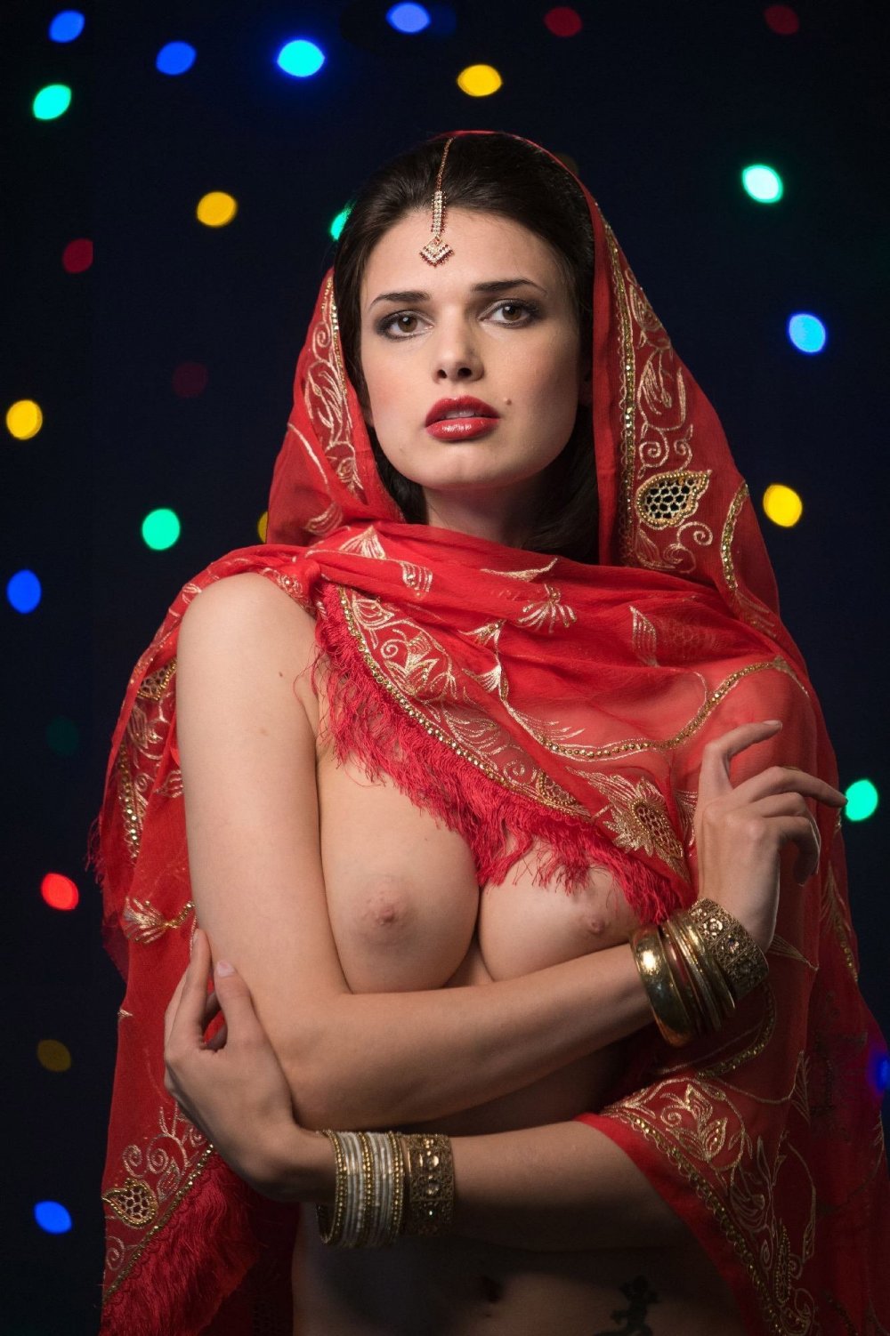 Busty Arabian private home