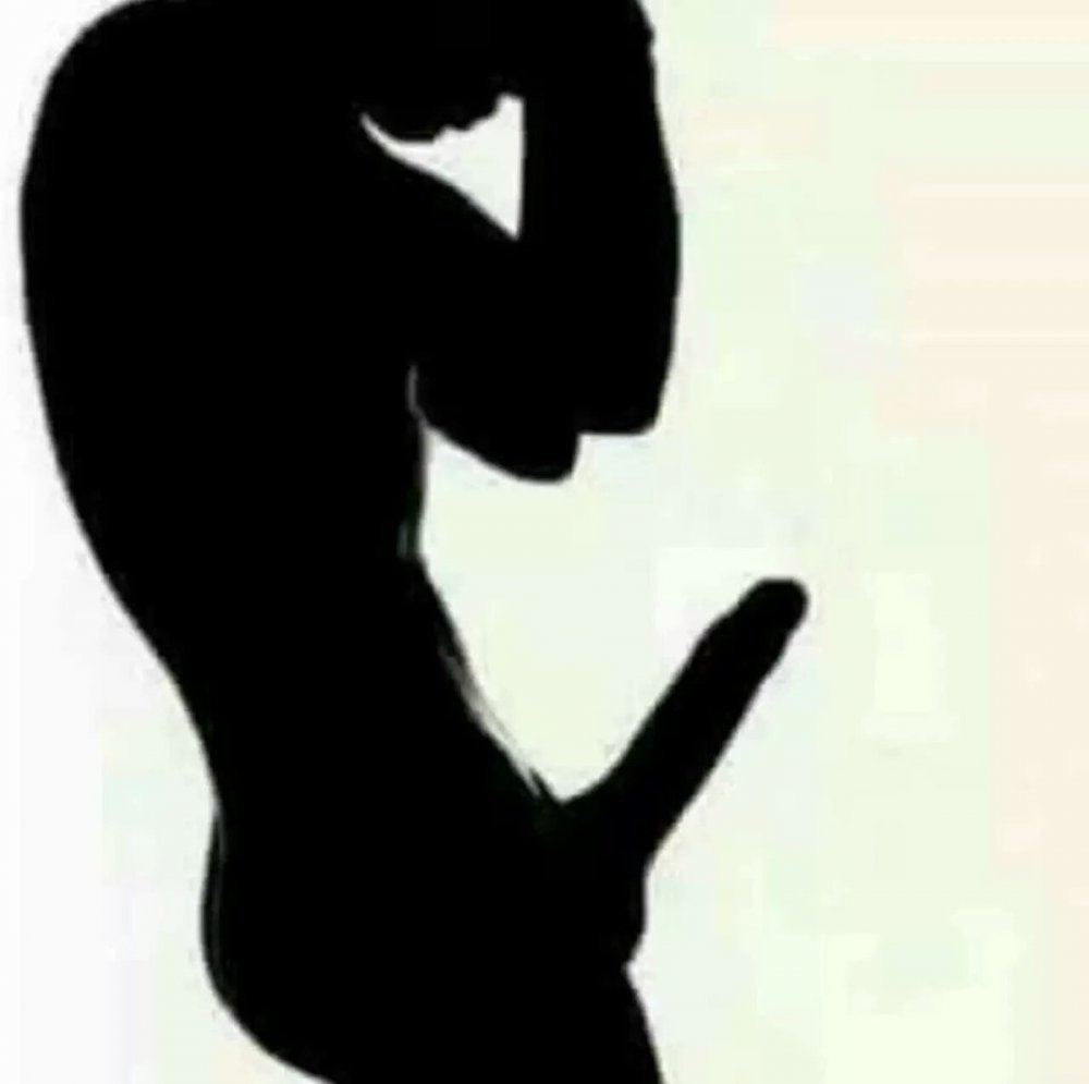 Silhouette of a naked woman