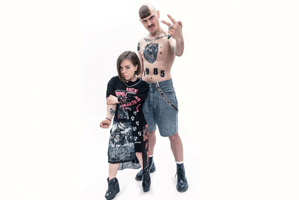 Sophia Tayursk Little Big on stage