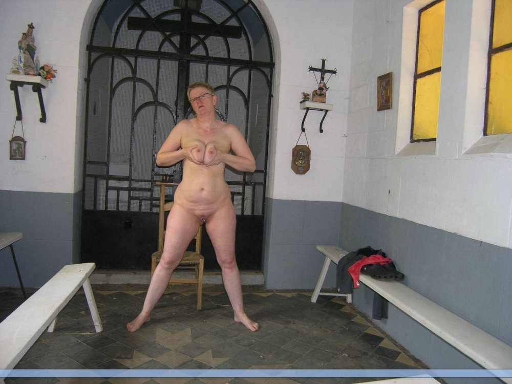 Naked women in a public house