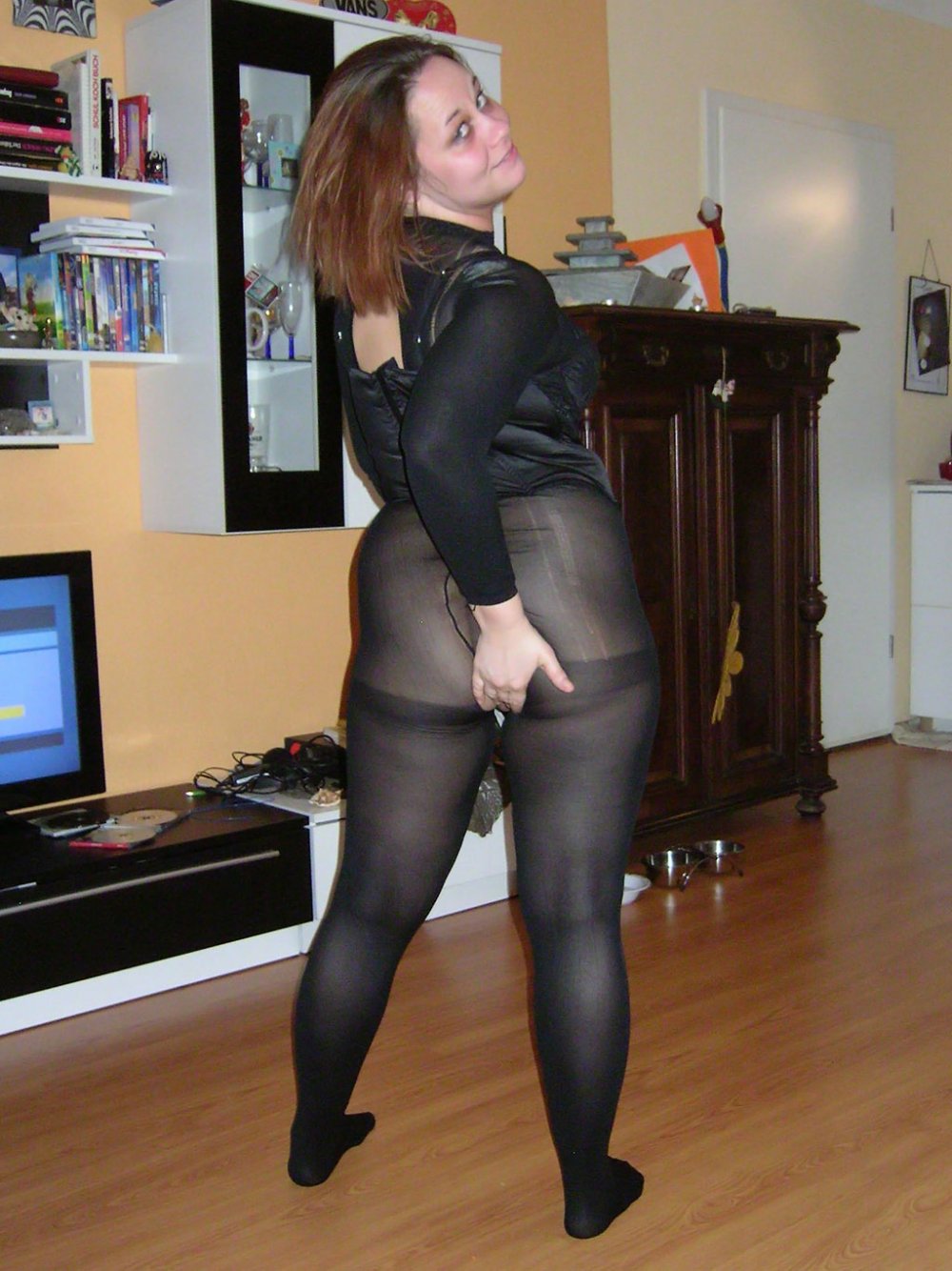 Fat in pantyhose naked