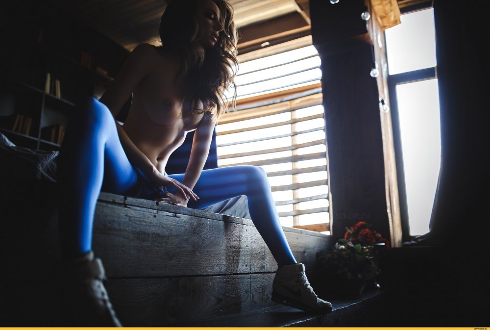 Oak Grove Girl Beauty Topless Photoshoot