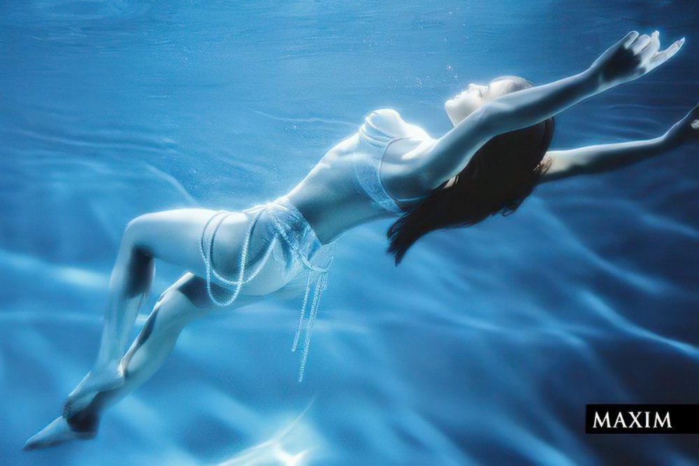 Sonya Little Big Maxim