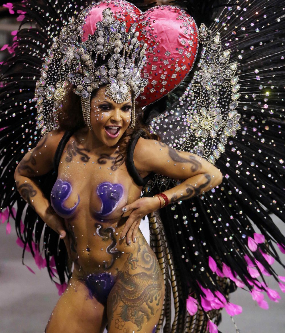 Rio Carnival (Rio Carnival) nude