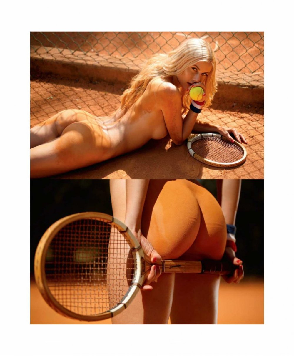 Olga De Mar on Tennis Cort Tits