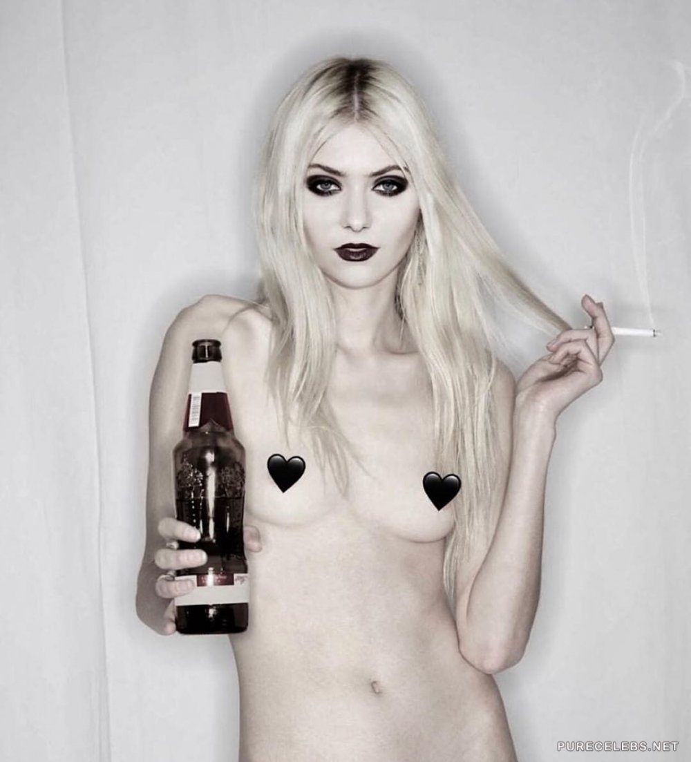 Taylor Michelle Momsen breast
