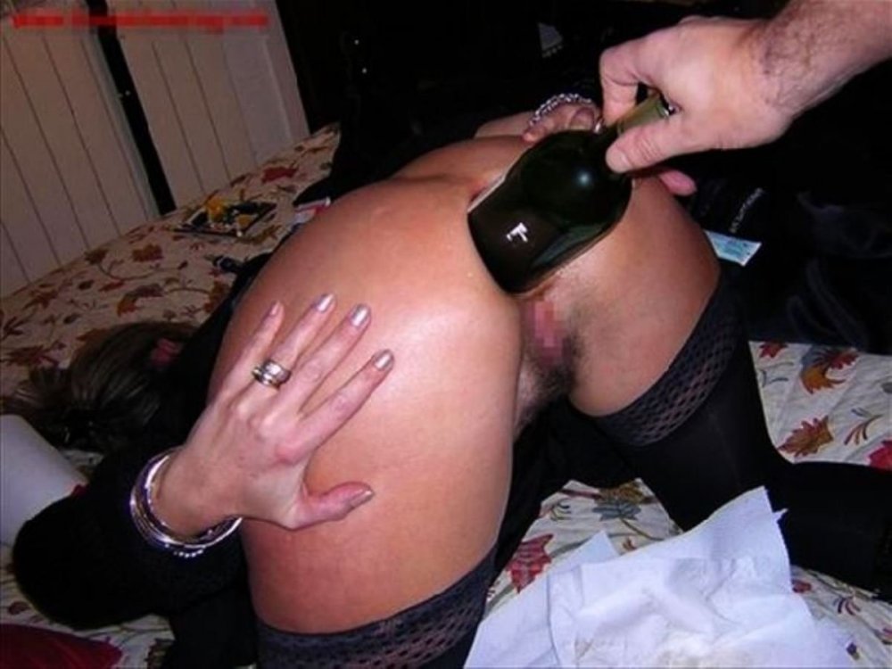 Amateur vaginal fisting