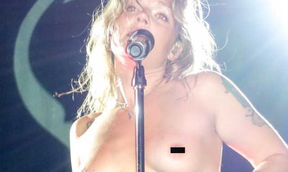 Singer TOVE LO topless
