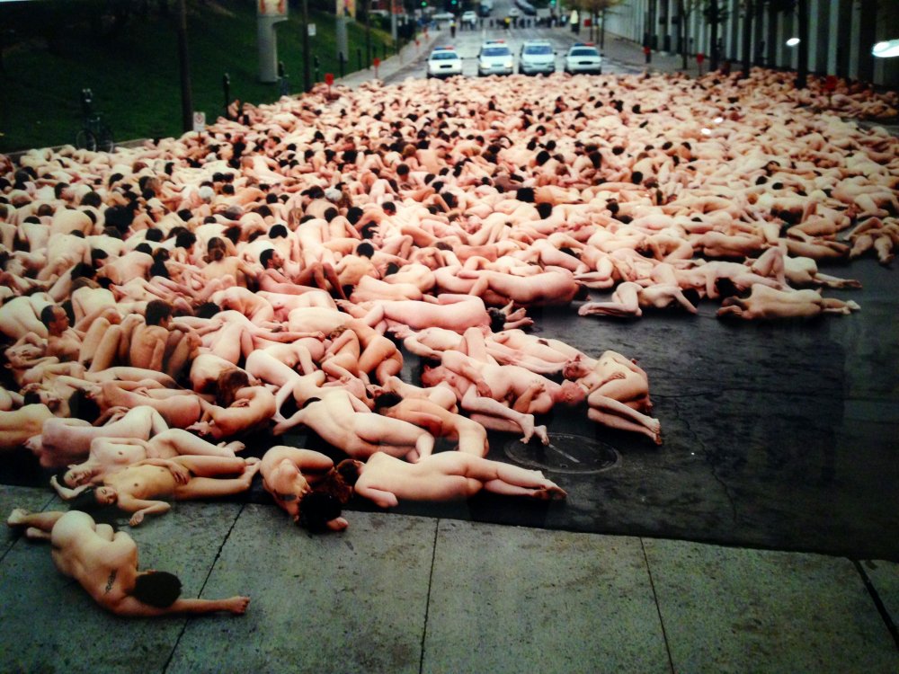 Real photos of naked people