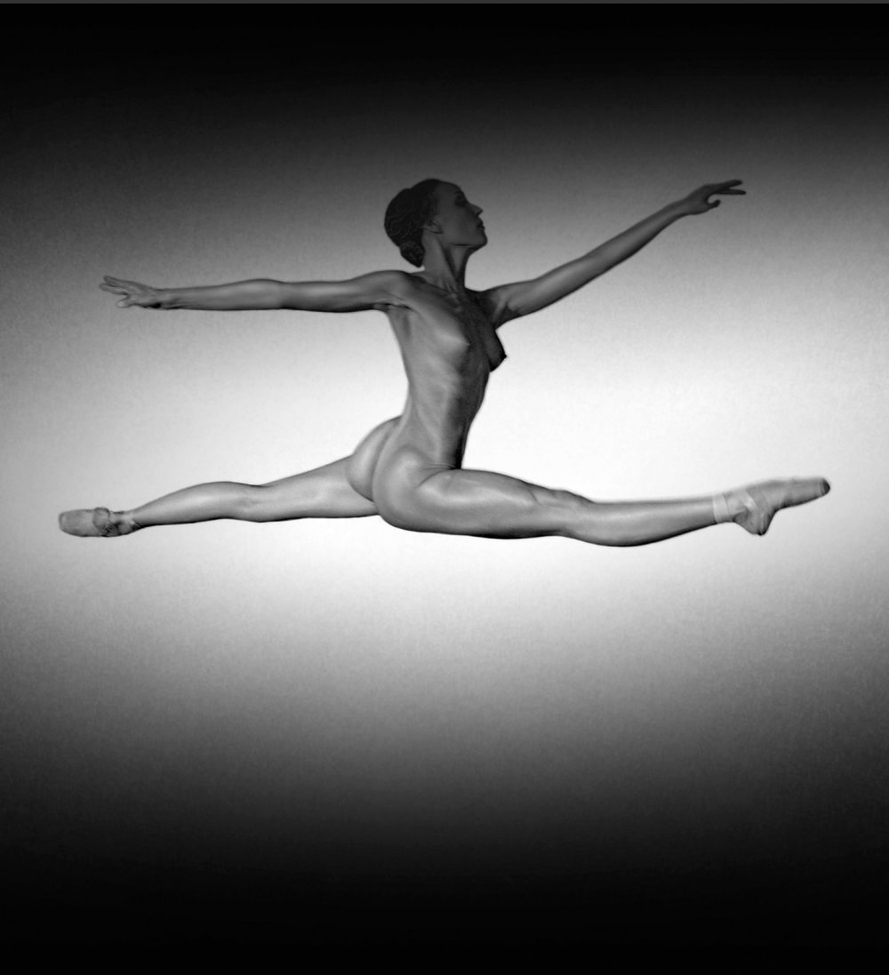 Ballerina fashion model nude