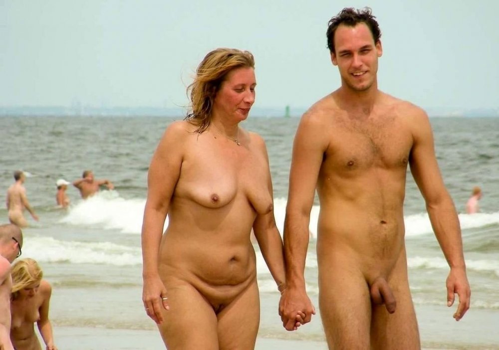 Nudist beach girl