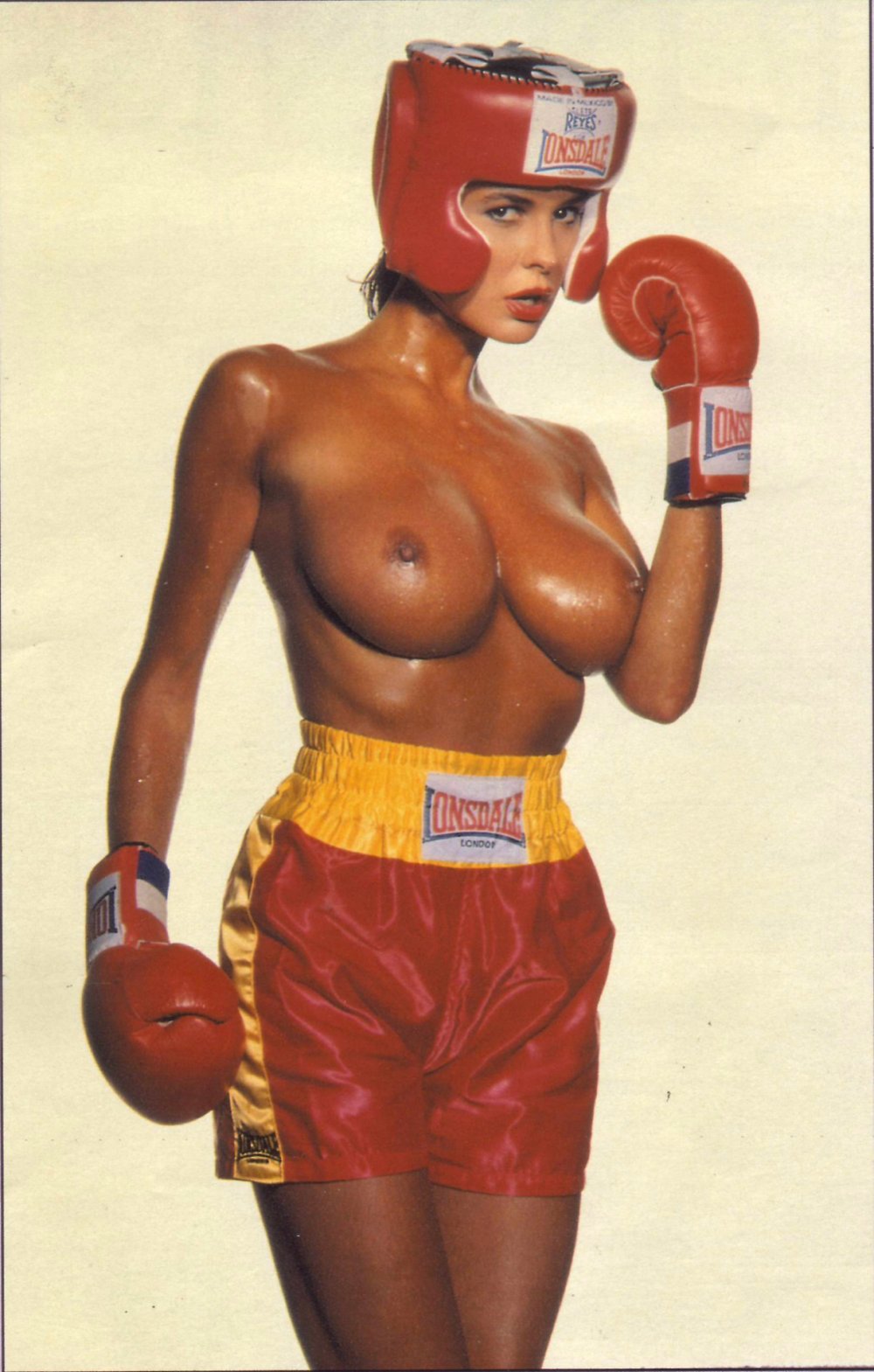 Topless Boxing Femdom Boxing Beatdowns Wimp Gets Dominated