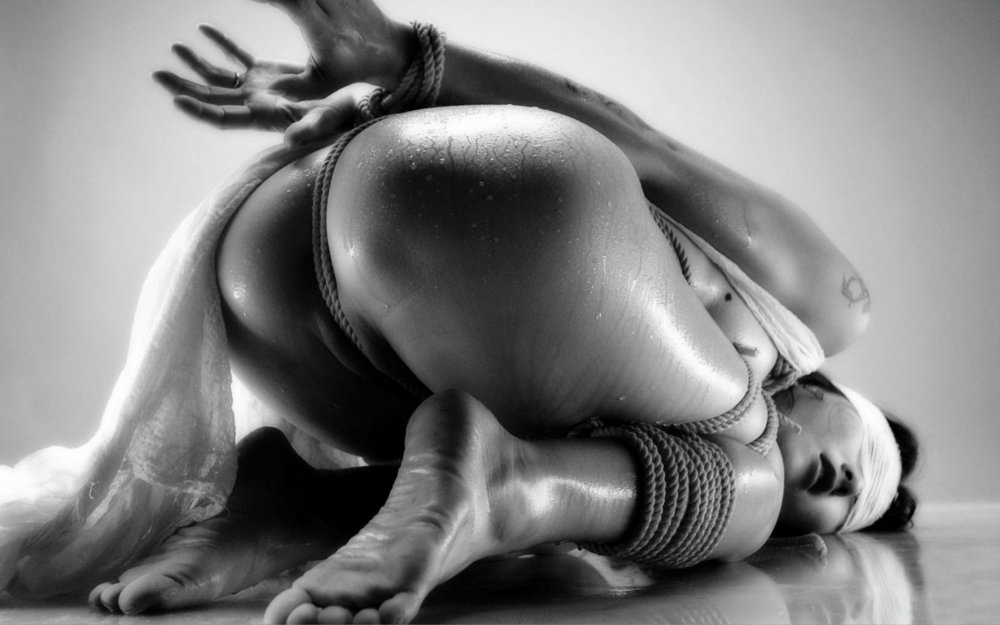 BDSM subordination of the bondage