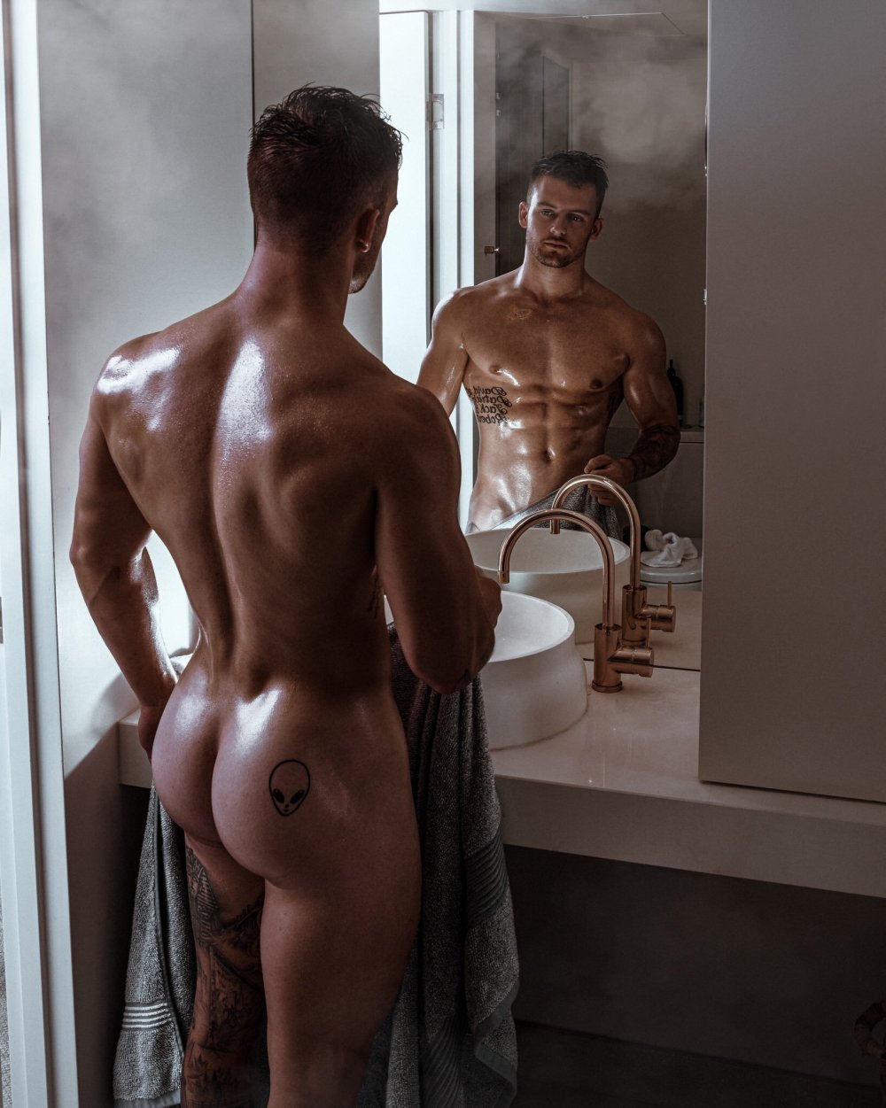 Naked sexy guys porn actors