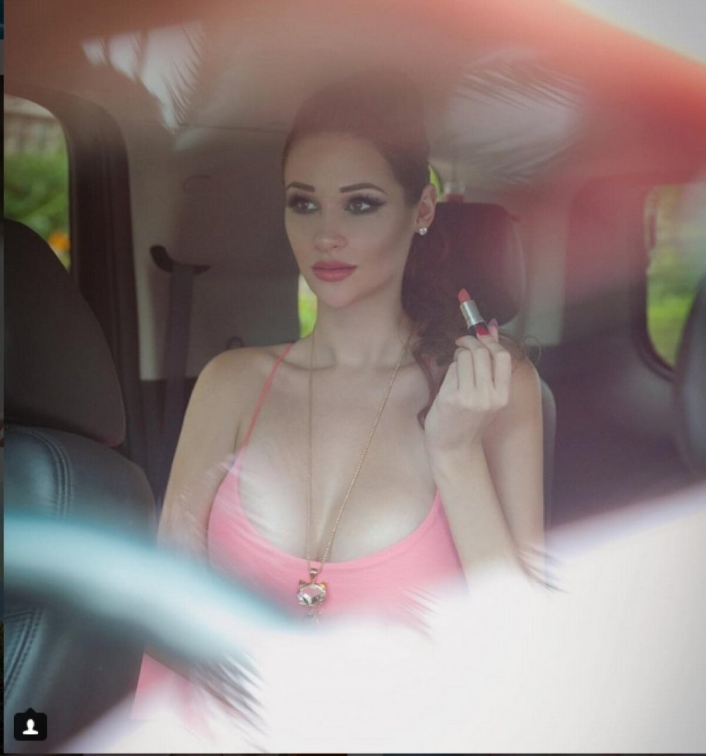 Jordan Carver and Veronika Black