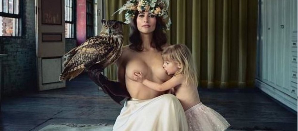 Reka Nyari breasts