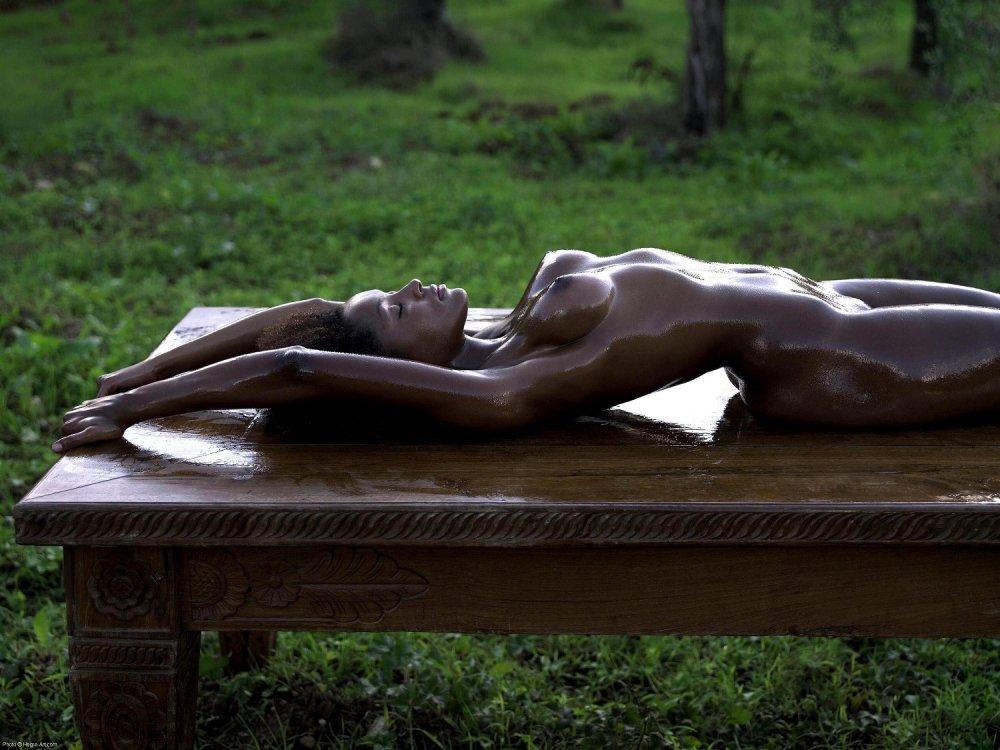 Chocolate woman naked