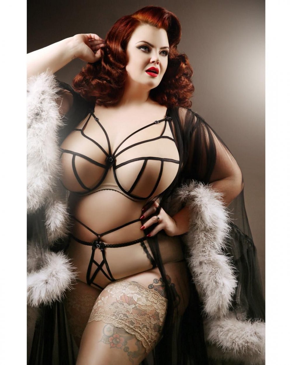 Georgina Horn BBW Naked