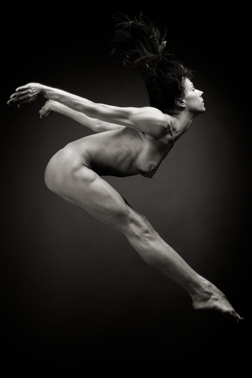Body nude ballet photo session