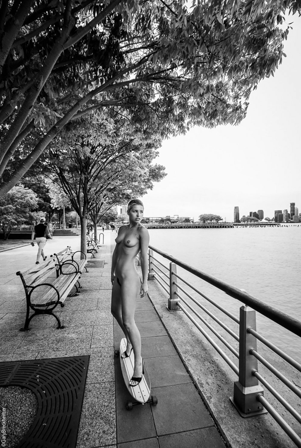 Naked Marisa Papen vagina