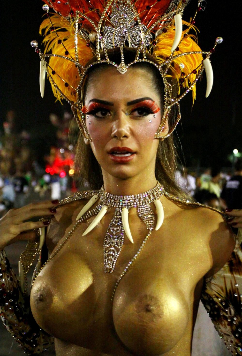 Karnaval Tits