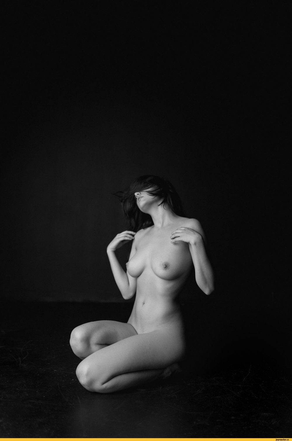 Julia Rose and Lauren Summer