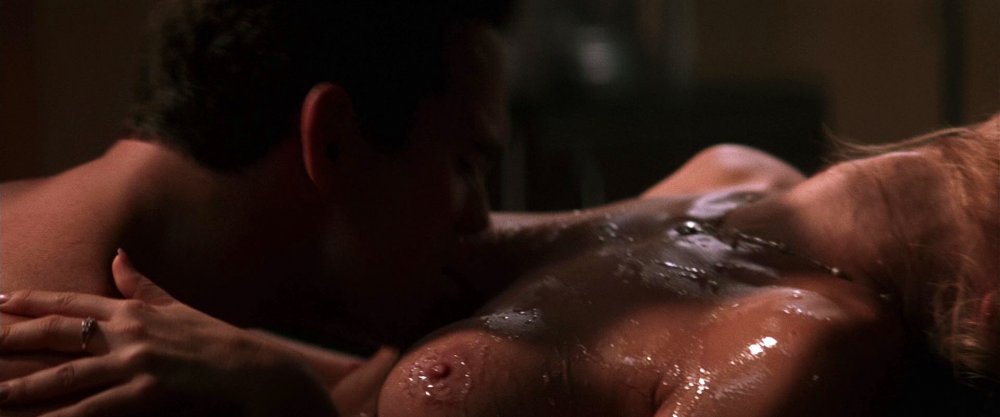 Deniz Richards erotic