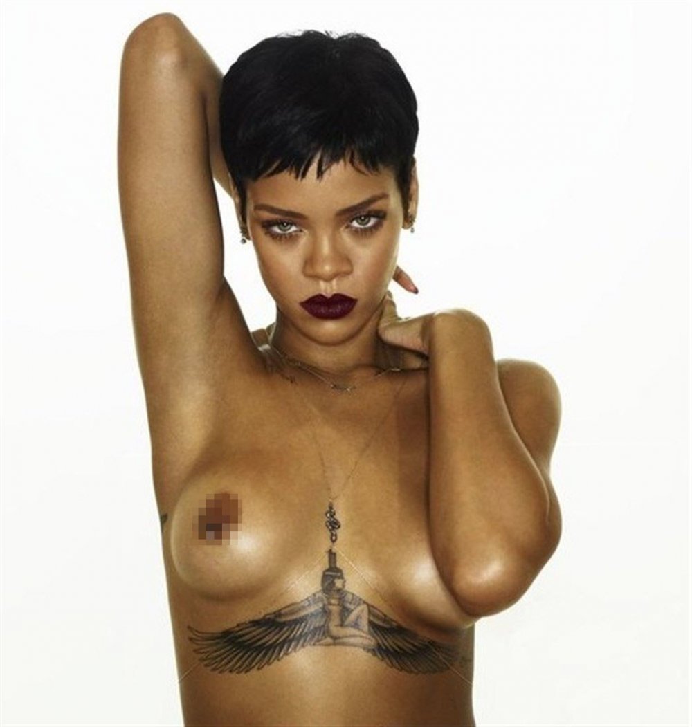 Rihanna intimate photos