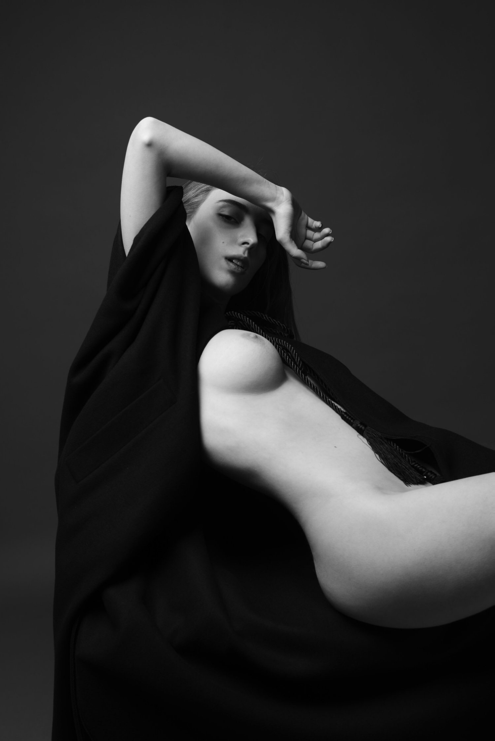 Claudia Photodromm Naked Photoset