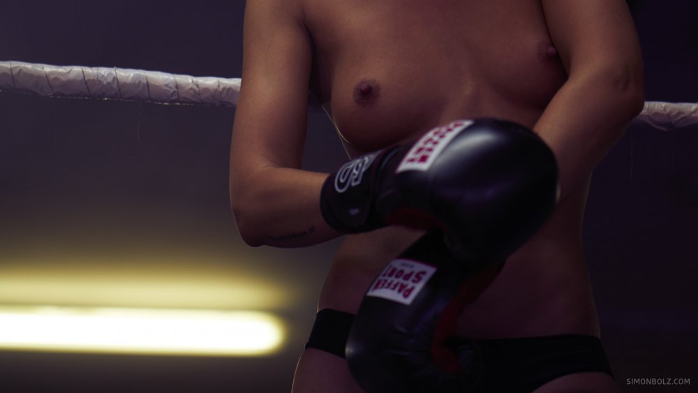 Alida singer photo naked