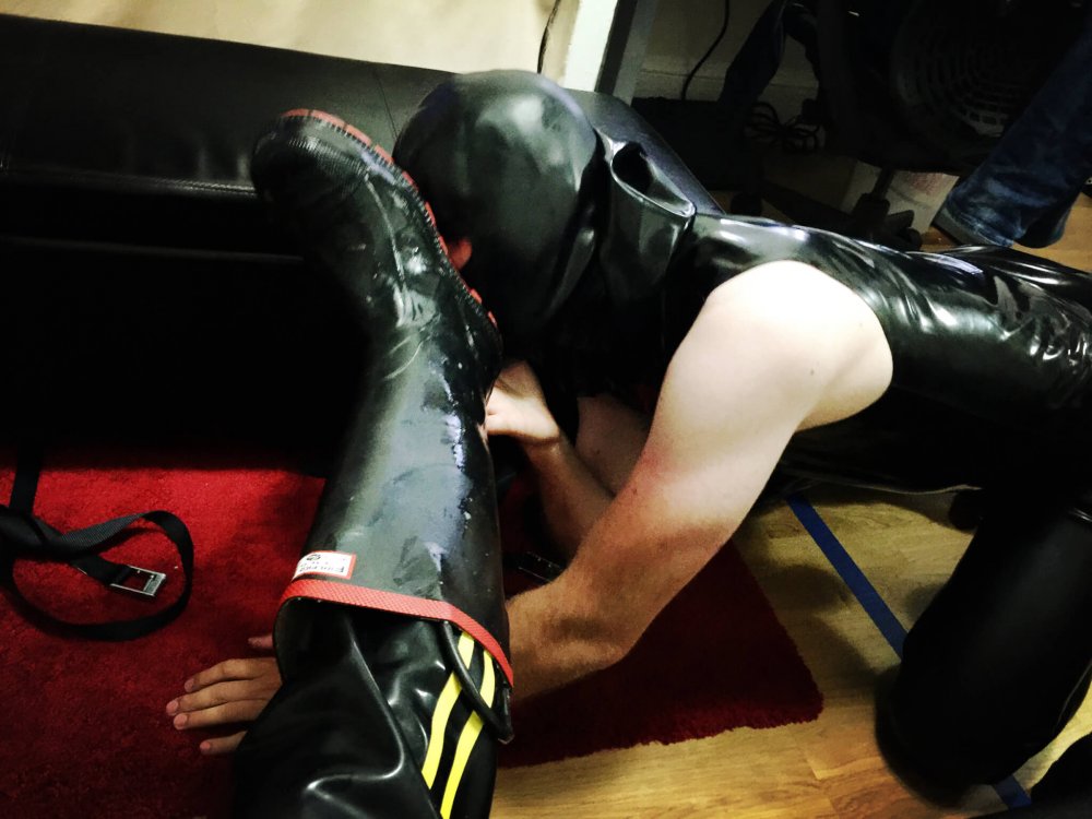 Eva Angelina Latex Anal