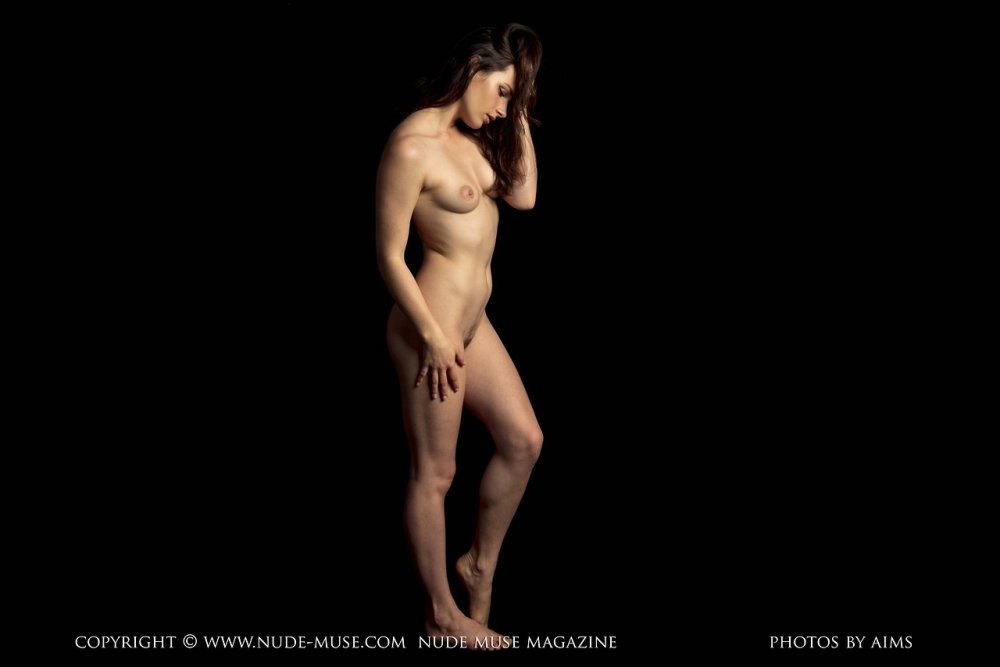 Avalon Nude Muse News 2019 Biography