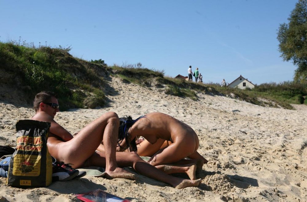 Family Naturist beach