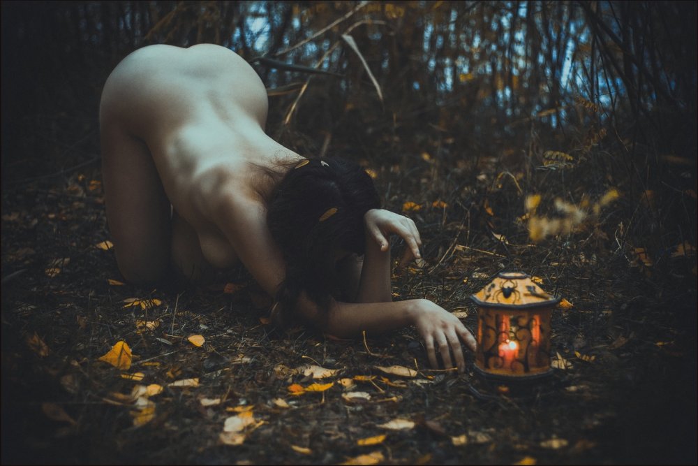 Girls in the genre of nude witch