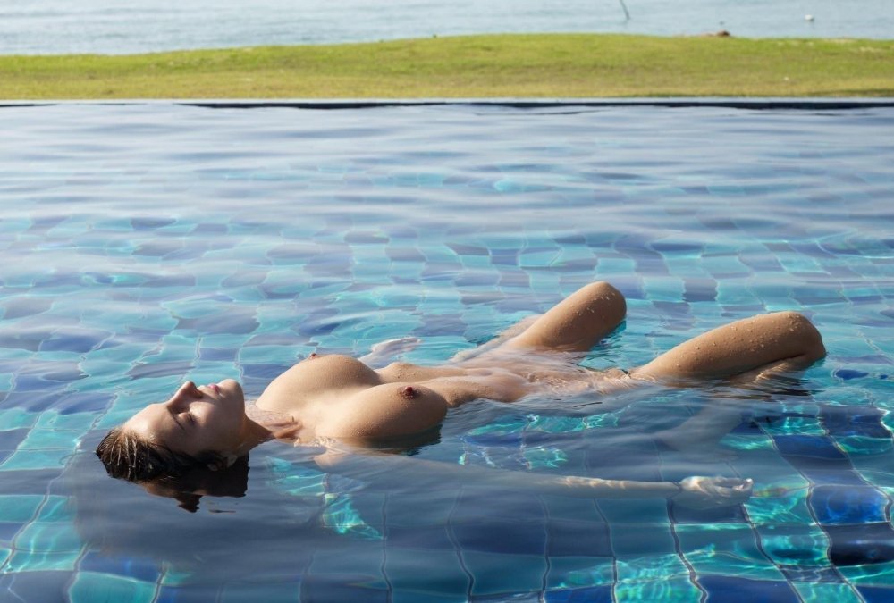 Swimming without swimsuits