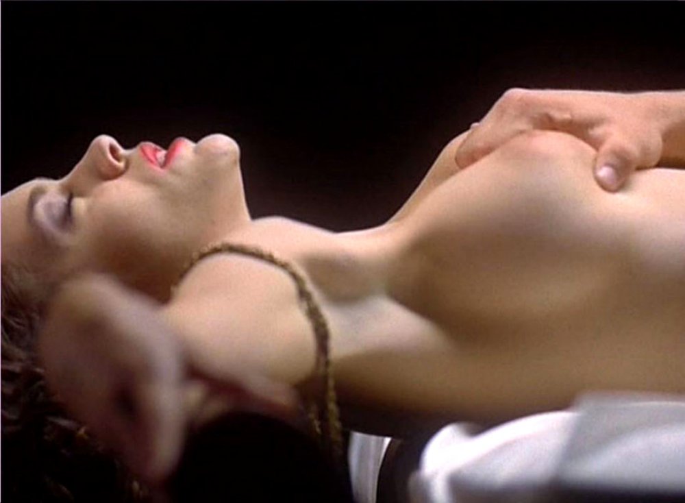 Alissa Milano Naked in films