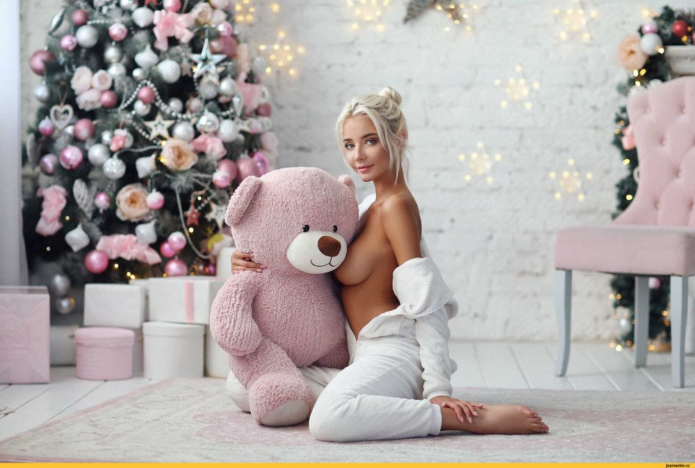 Katerina Shiryaeva Nude model