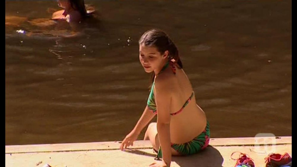 Fully naked Adelaide Kane