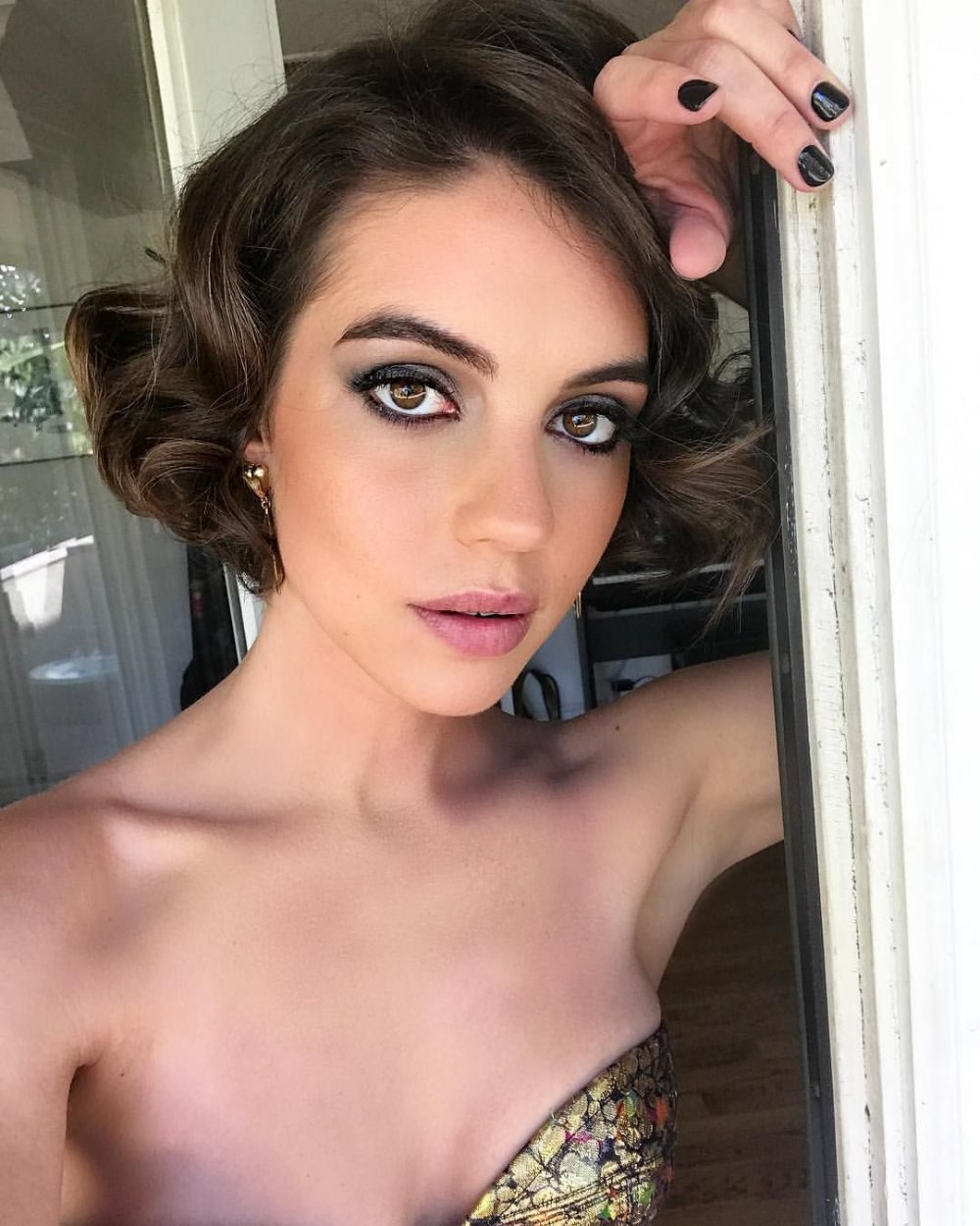 Adelaide Kane Selfie