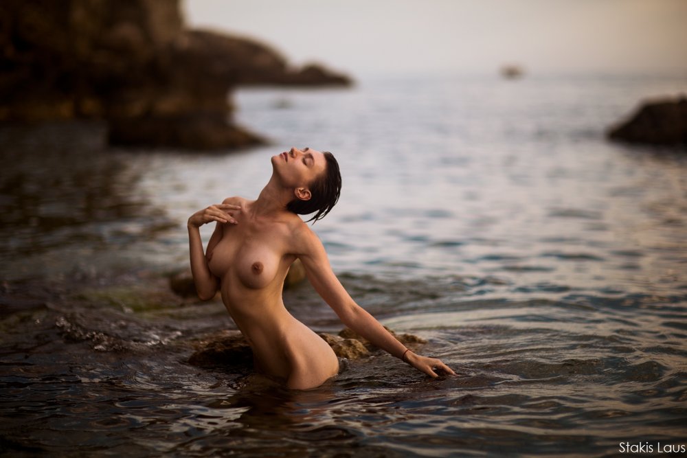 Beautiful girls naked